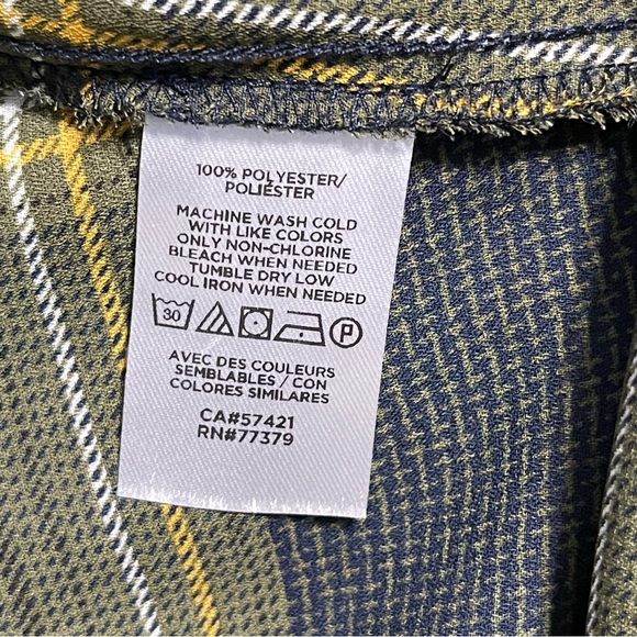 Ann Taylor. Petite women’s silk feeling short dress - Picture 8 of 9